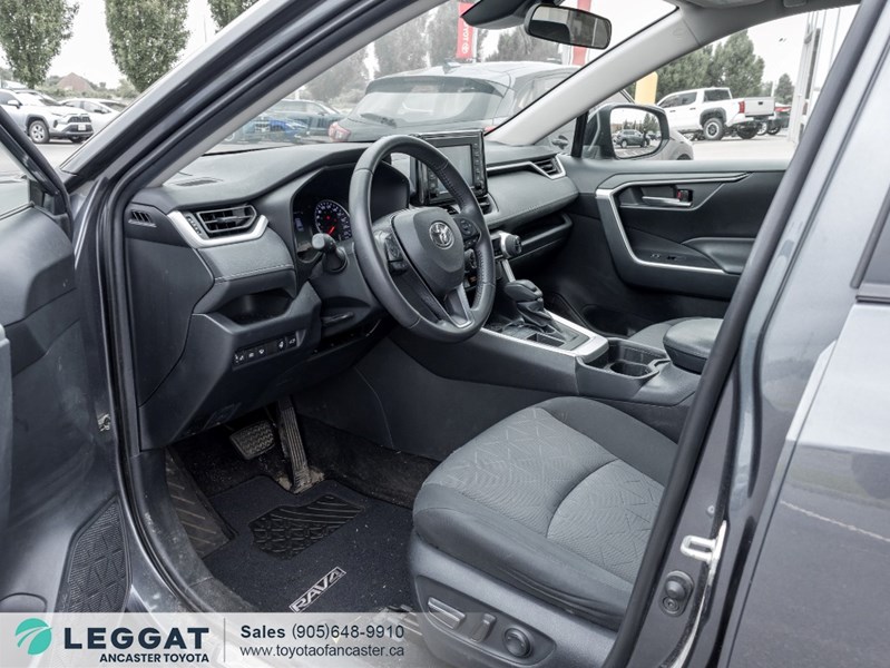 2020 Toyota RAV4 XLE FWD