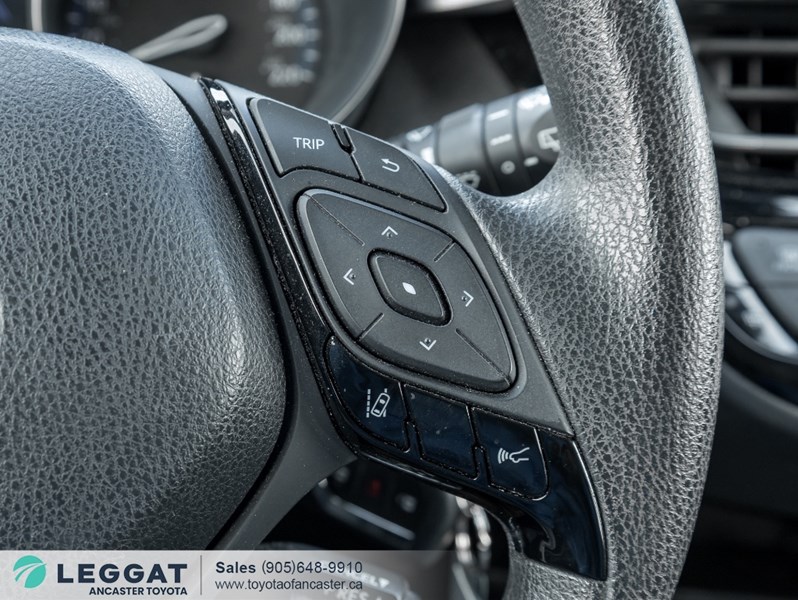 2021 Toyota C-Hr LE FWD