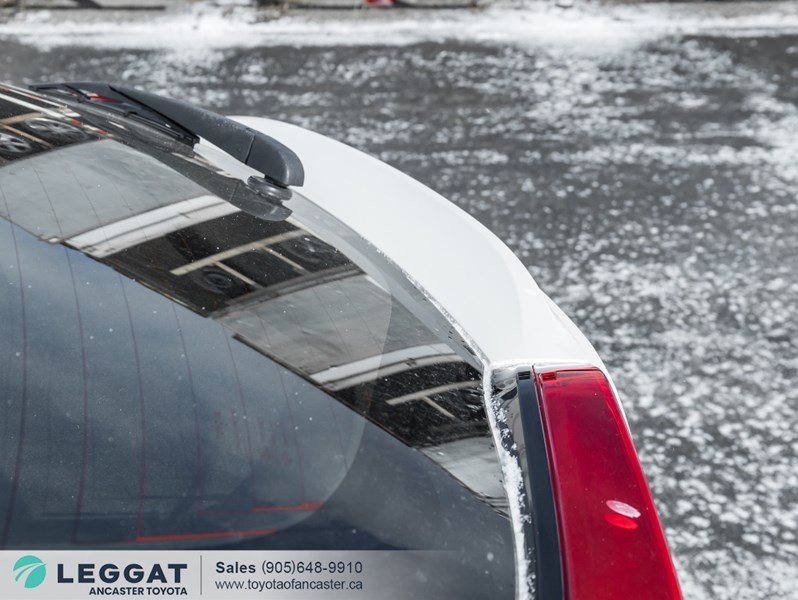 2021 Toyota C-Hr LE FWD