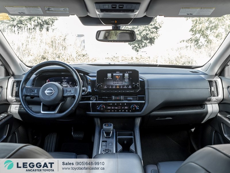 2022 Nissan Pathfinder Platinum 4WD