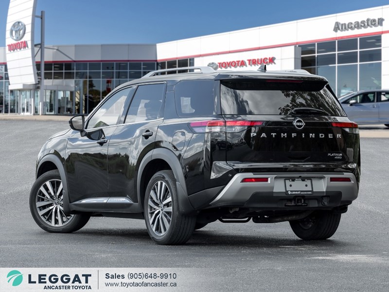 2022 Nissan Pathfinder Platinum 4WD