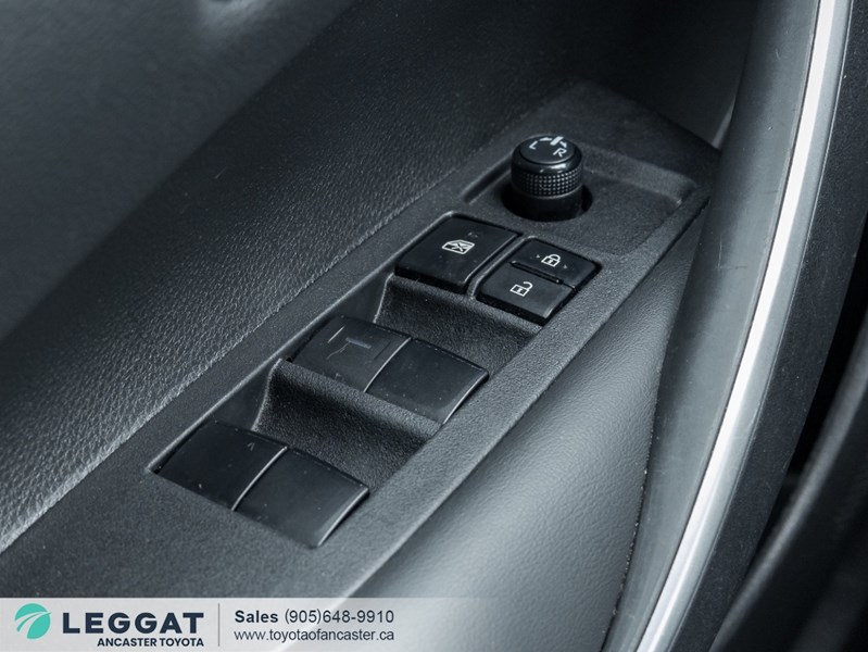 2022 Toyota Corolla SE CVT