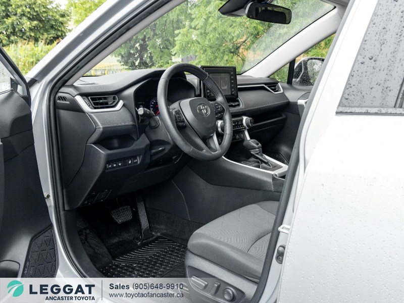 2022 Toyota Rav4 XLE AWD