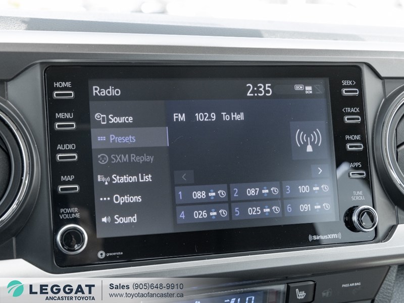 2022 Toyota Tacoma 4X4 Double Cab SR5 Auto