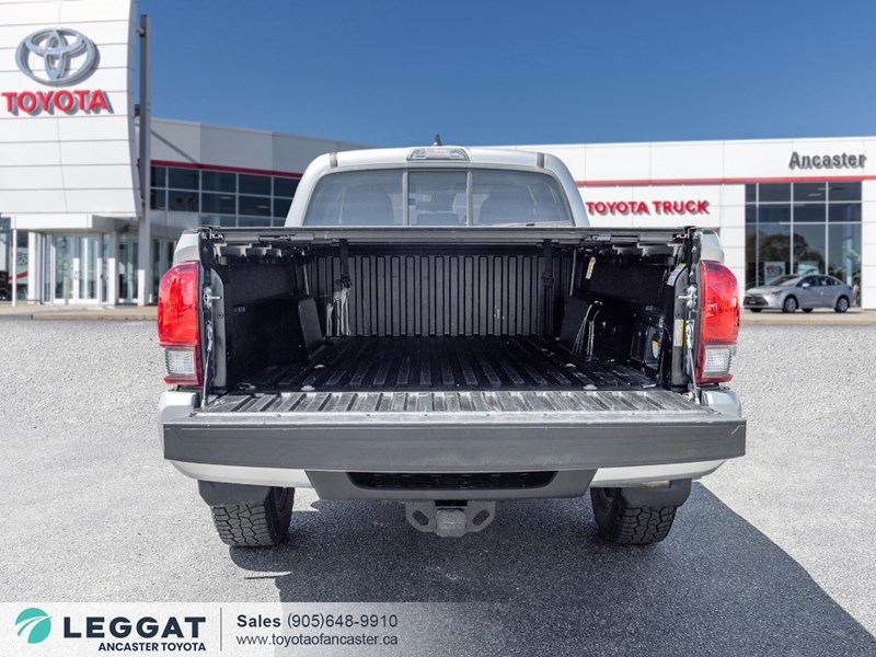 2022 Toyota Tacoma 4X4 Double Cab SR5 Auto