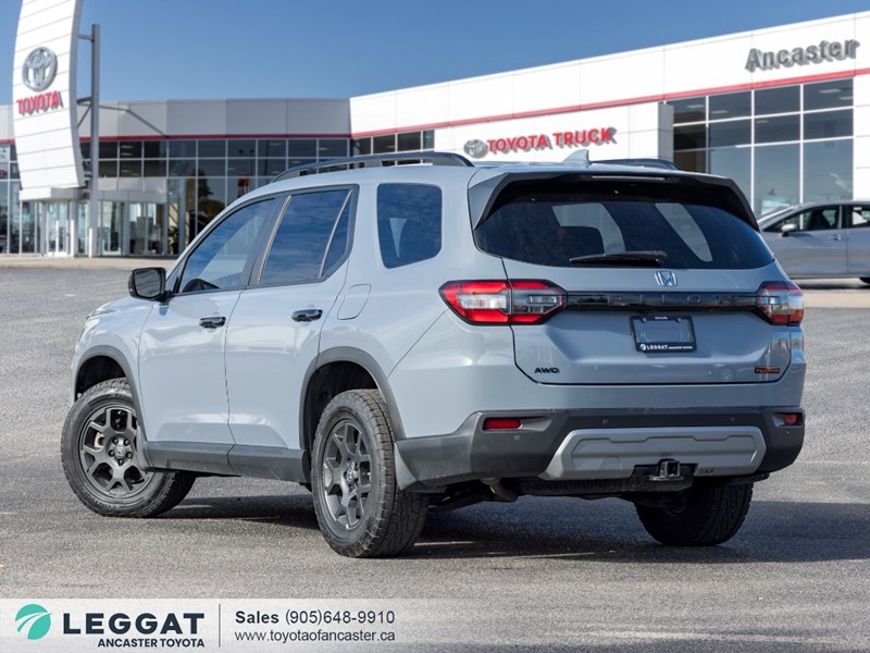 2023 Honda Pilot TrailSport AWD