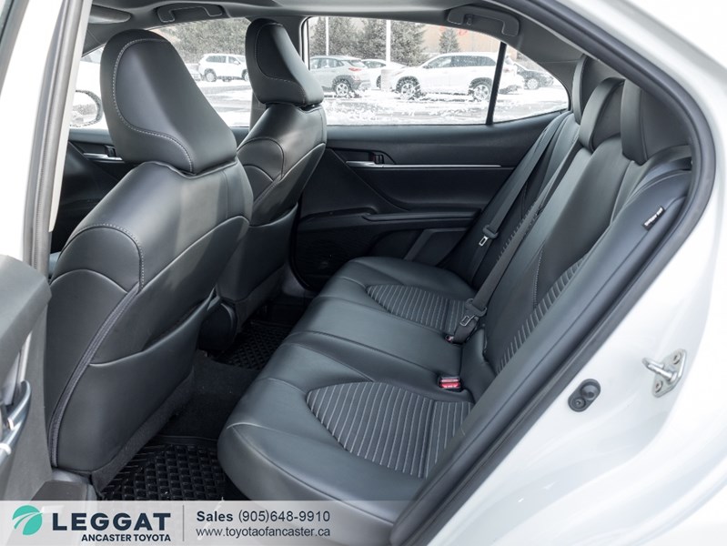 2023 Toyota Camry Hybrid Hybrid SE Auto