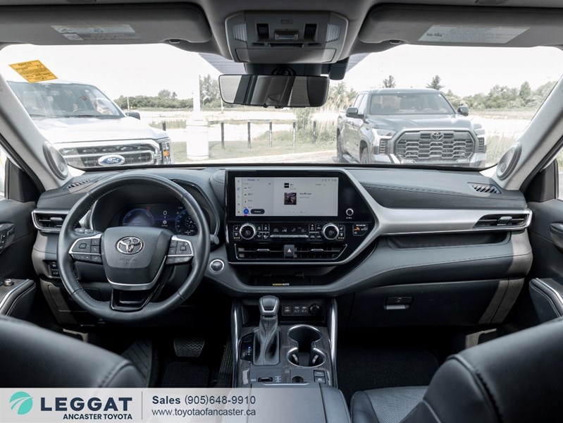2023 Toyota Highlander Hybrid Hybrid Limited AWD