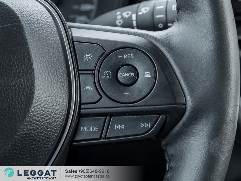 2024 Toyota Corolla Cross LE AWD