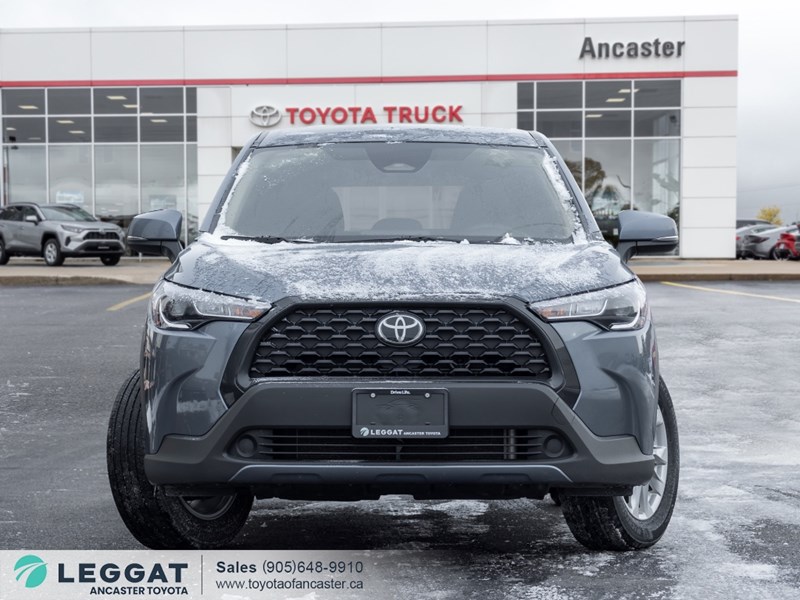 2024 Toyota Corolla Cross LE AWD