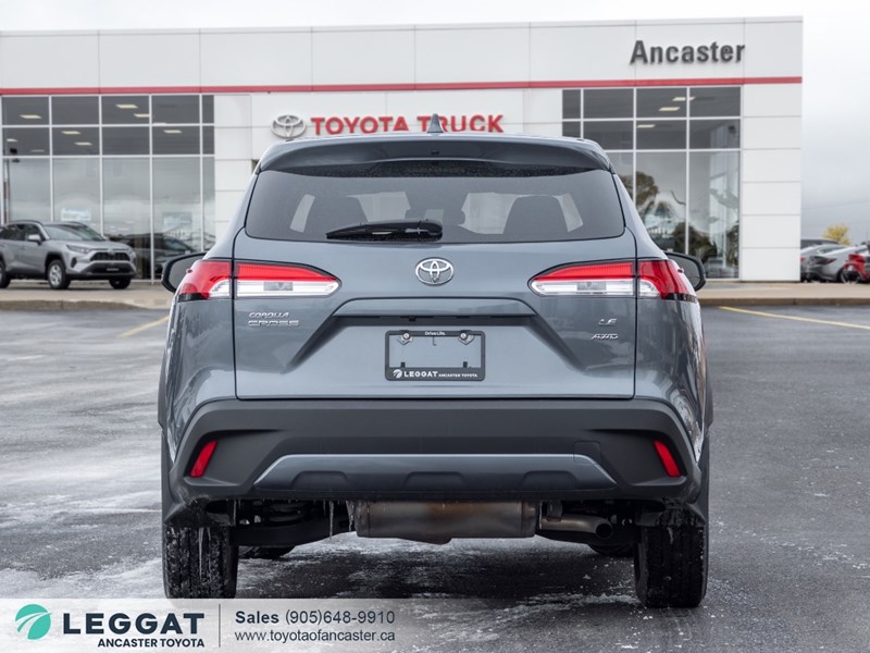 2024 Toyota Corolla Cross LE AWD