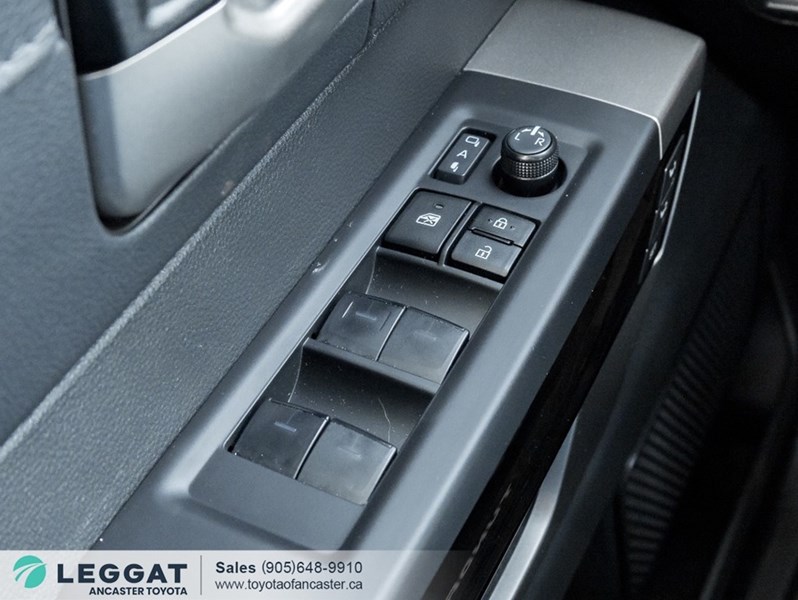 2025 Toyota Tundra Hybrid 4x4 Crewmax Limited Hybrid