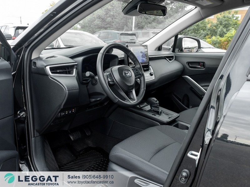 2026 Toyota Corolla Cross LE AWD