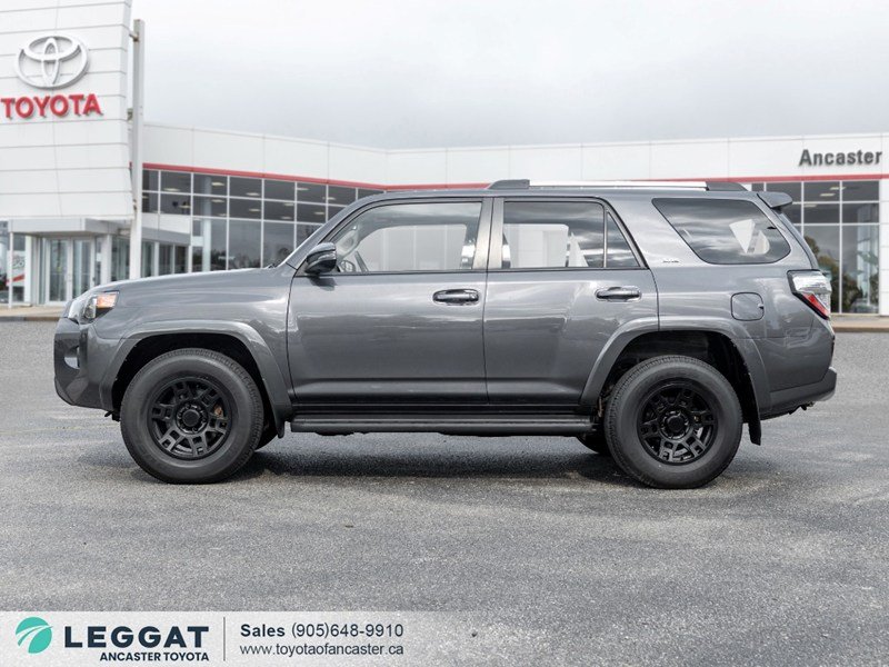 2022 Toyota 4Runner SR5 4WD