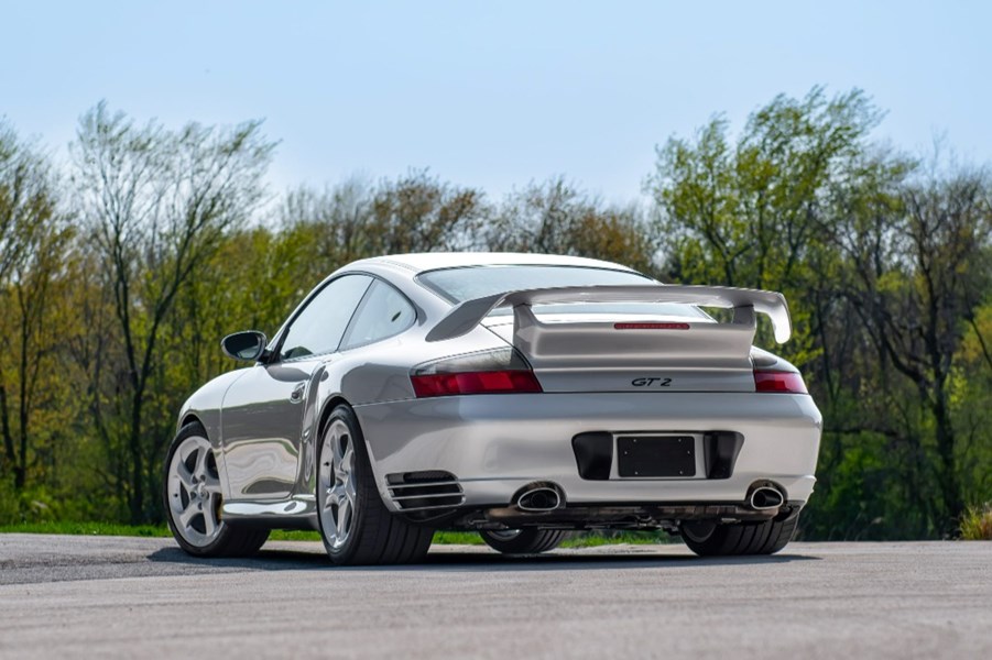 2002 Porsche 911 2dr Carrera GT2 Turbo 6-Spd Manual