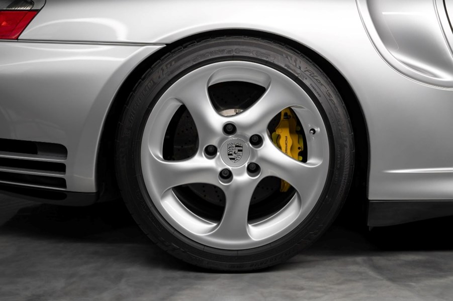 2002 PORSCHE 911 2DR CARRERA GT2 TURBO 6-SPD MANUAL