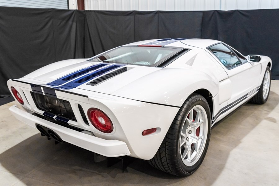 2005 FORD GT 2DR CPE