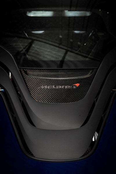 2014 McLaren P1 