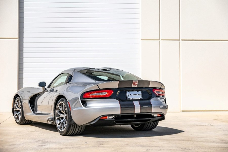 2017 Dodge Viper GTC