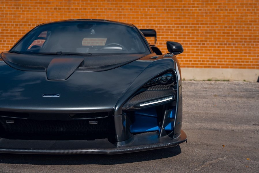 2019 McLaren Senna 