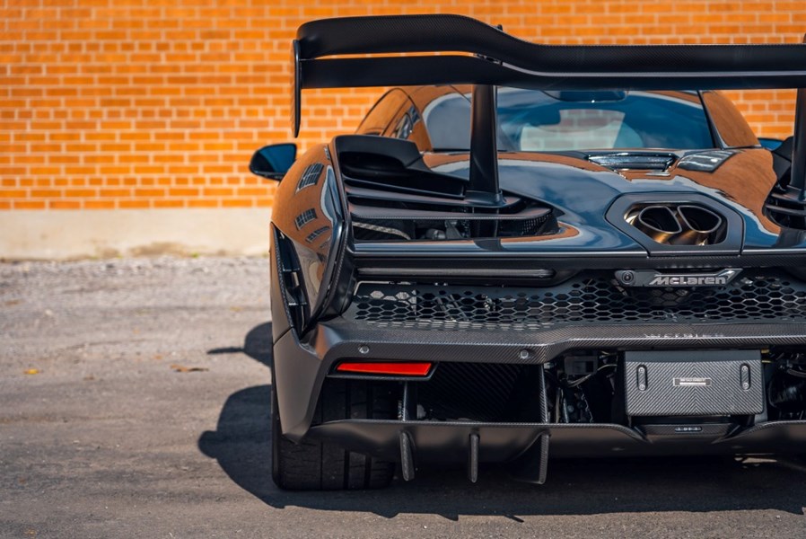 2019 McLaren Senna 