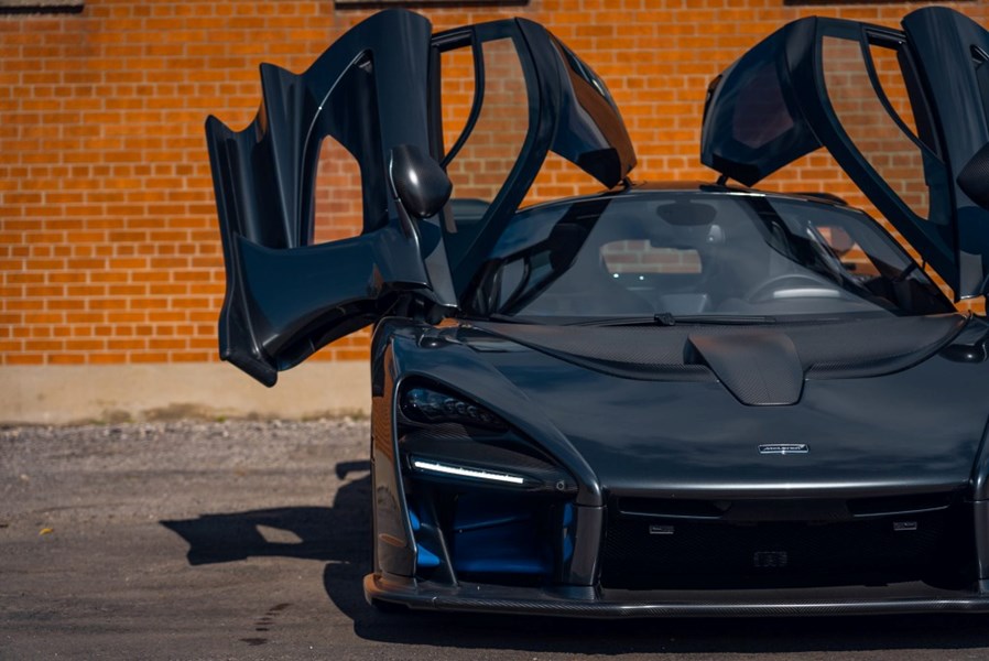 2019 MCLAREN SENNA 