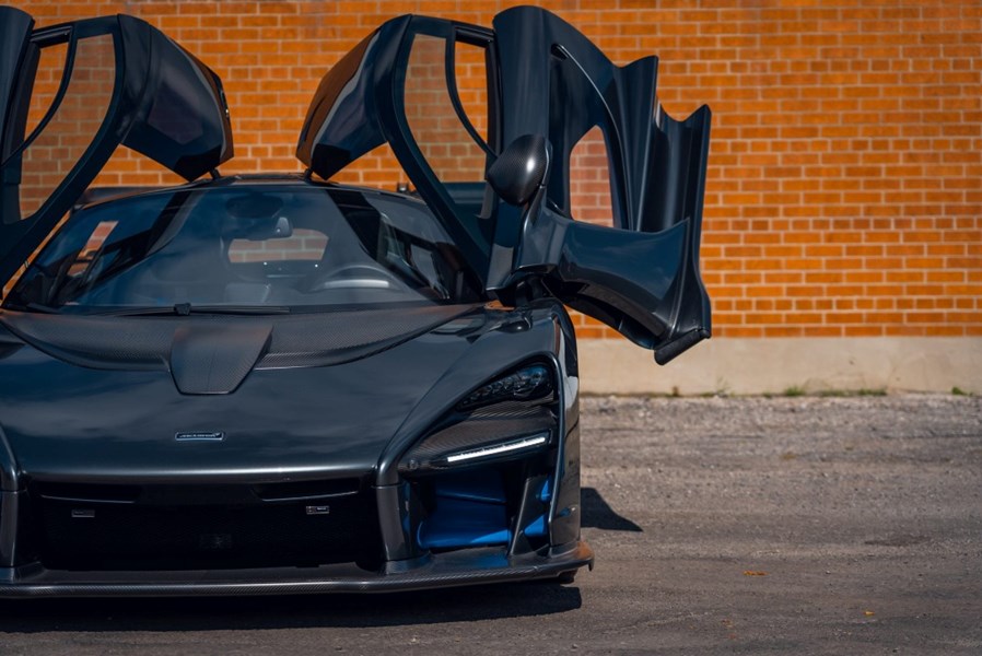 2019 MCLAREN SENNA 