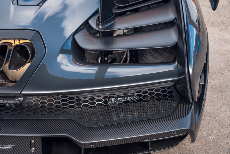 2019 McLaren Senna 