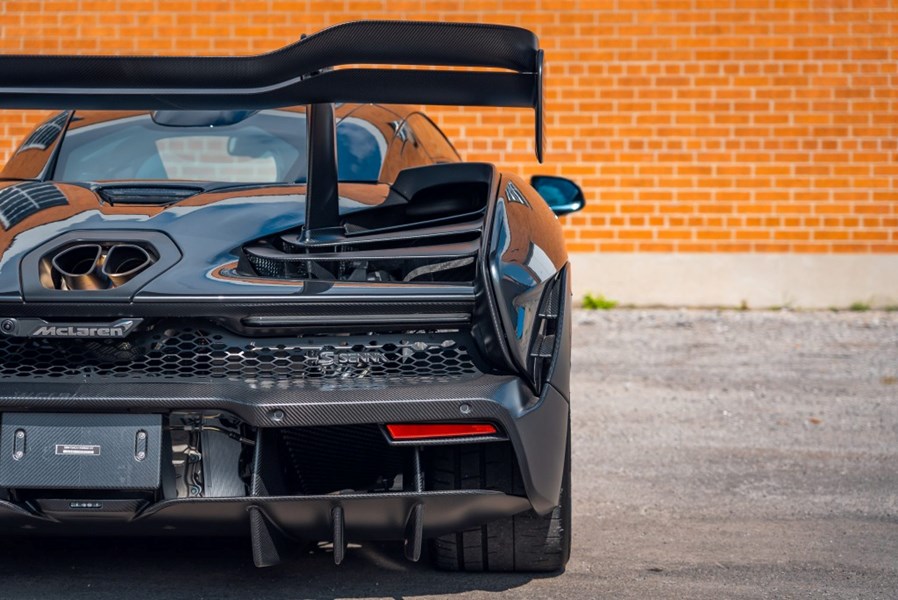 2019 MCLAREN SENNA 