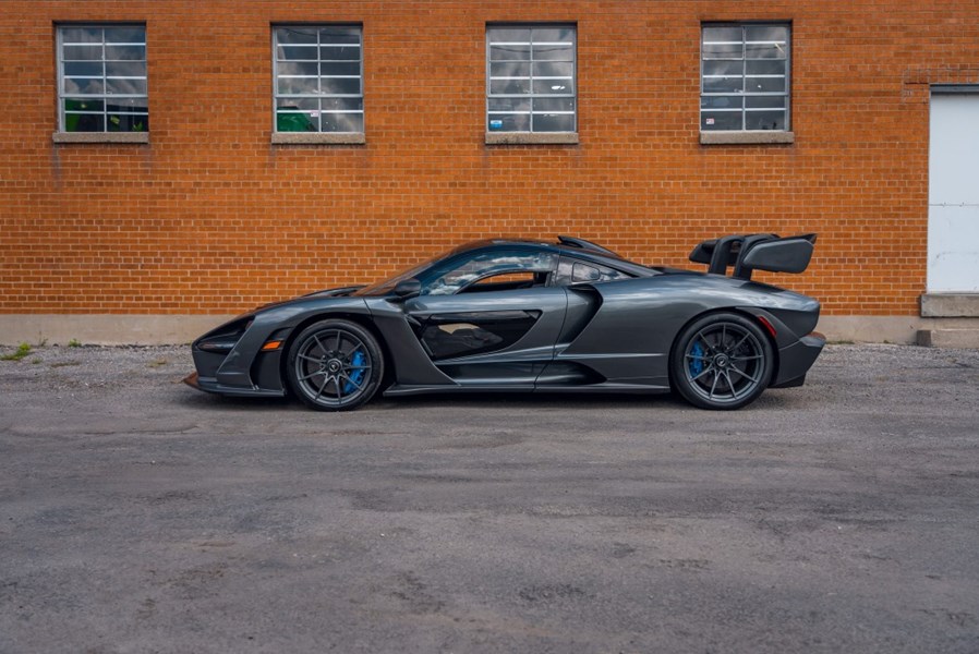 2019 MCLAREN SENNA 