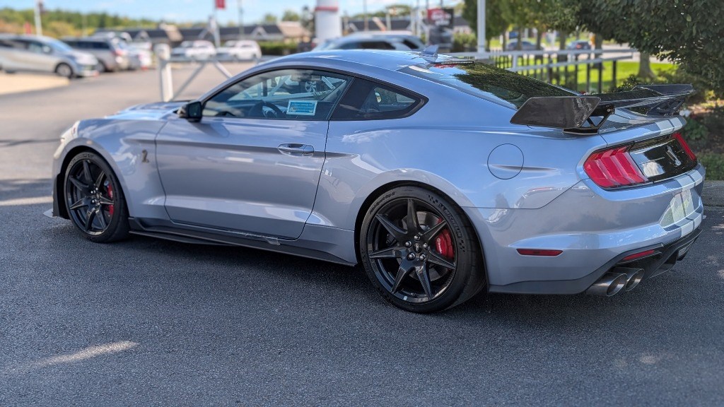 2022 Ford Shelby Gt500 143Km