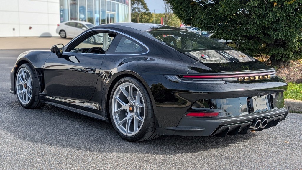 2024 Porsche 911 S/T Coupe