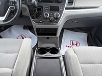 2018 Toyota Sienna LE 8-Passenger FWD