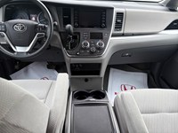 2018 Toyota Sienna LE 8-Passenger FWD