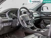 2023 GMC ACADIA AWD 4DR AT4