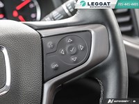 2023 GMC ACADIA AWD 4DR AT4