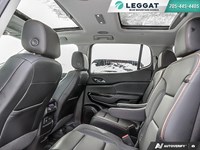 2023 GMC ACADIA AWD 4DR AT4