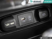 2019 Hyundai Santa Fe 2.4L Essential FWD W/Safety Package|Locally Drive