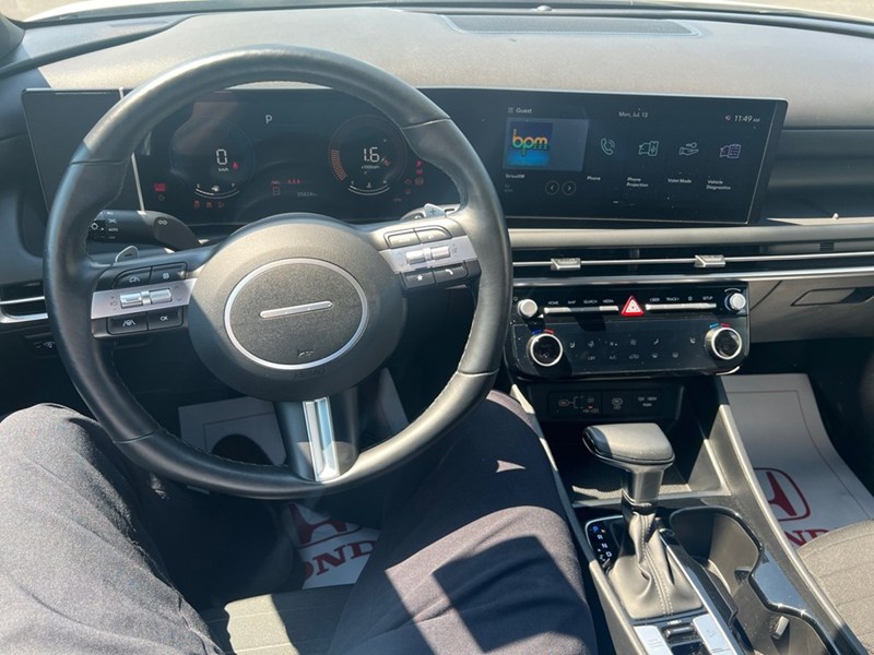 2025 Hyundai Santa Cruz Preferred Awd|Unique Find|Safety Certified