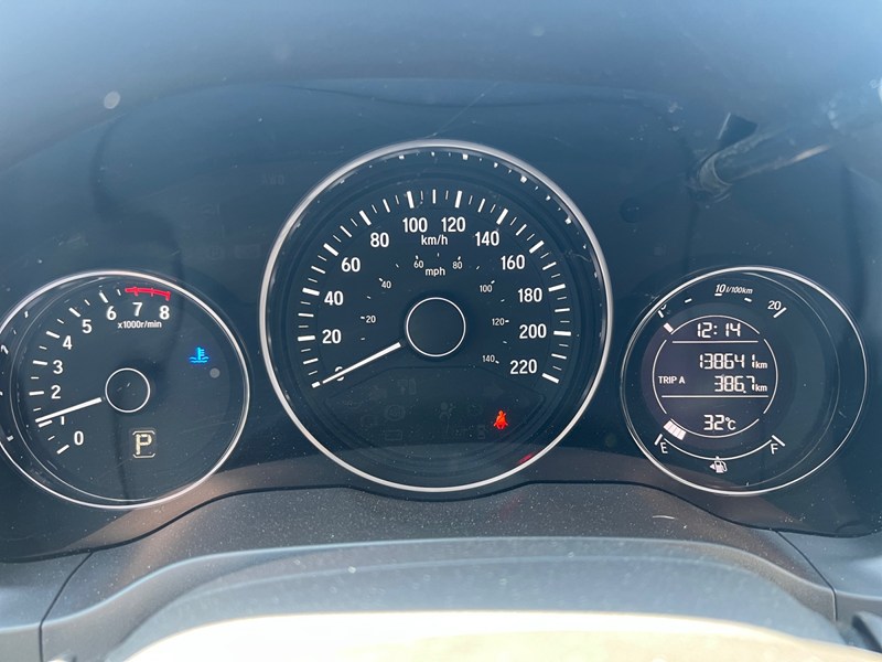 2017 Honda Hr-V 4WD 4Dr CVT LX |Fuel Efficient Reliability