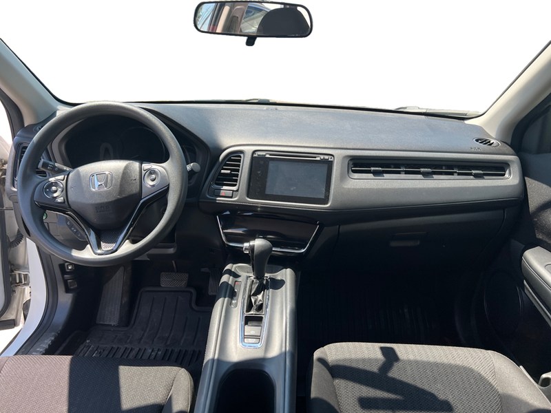 2017 Honda Hr-V 4WD 4Dr CVT LX |Fuel Efficient Reliability
