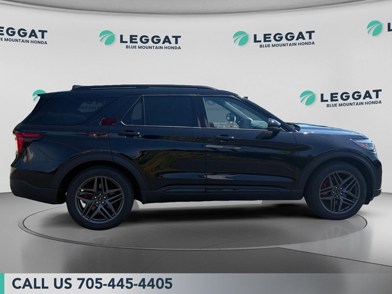 2025 Ford Explorer ST 4Wd|400Hp|3 Rows|Accident Free