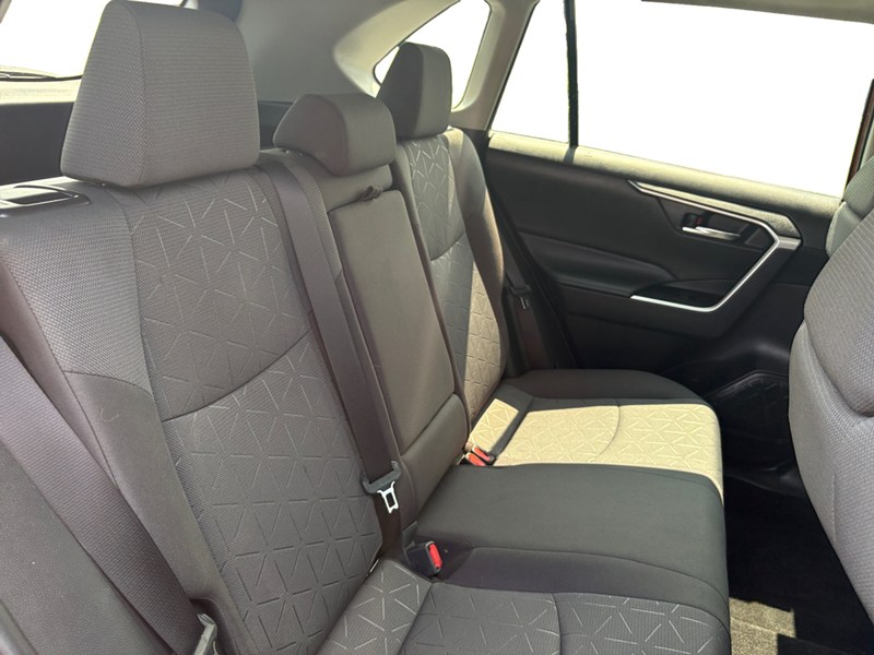 2022 Toyota Rav4 Hybrid Hybrid XLE AWD