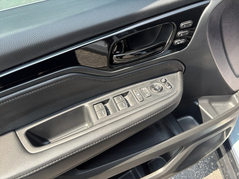 2023 Honda Odyssey Black Edition Auto