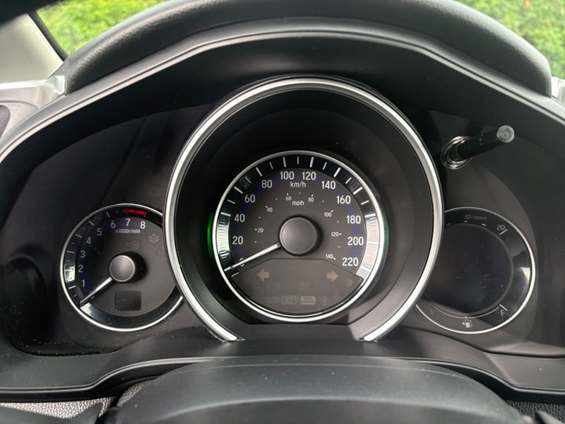 2015 Honda Fit 5Dr Hb CVT Ex-L Navi