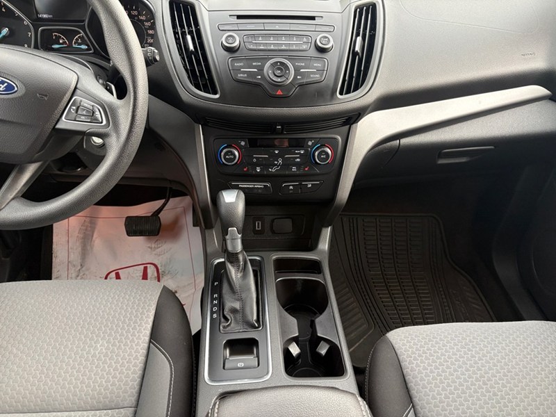 2017 Ford Escape 4WD 4Dr SE