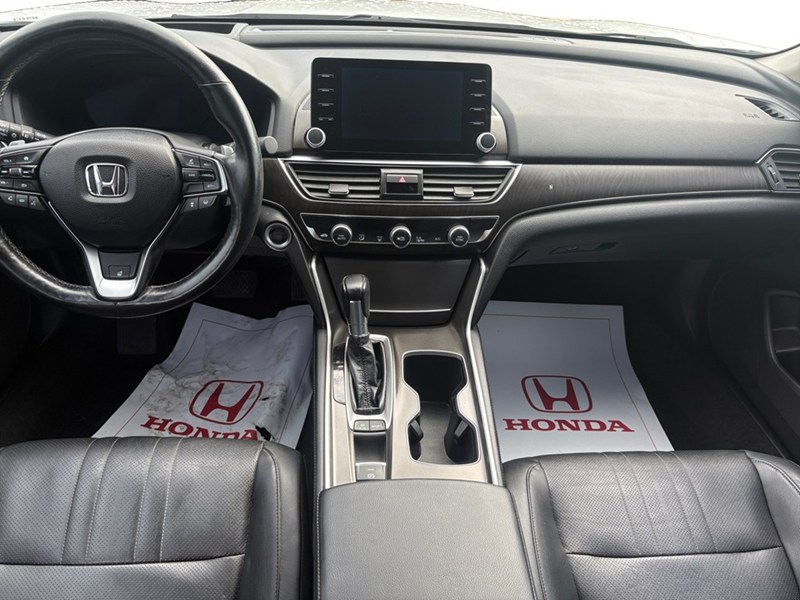 2018 Honda Accord Sedan Touring CVT