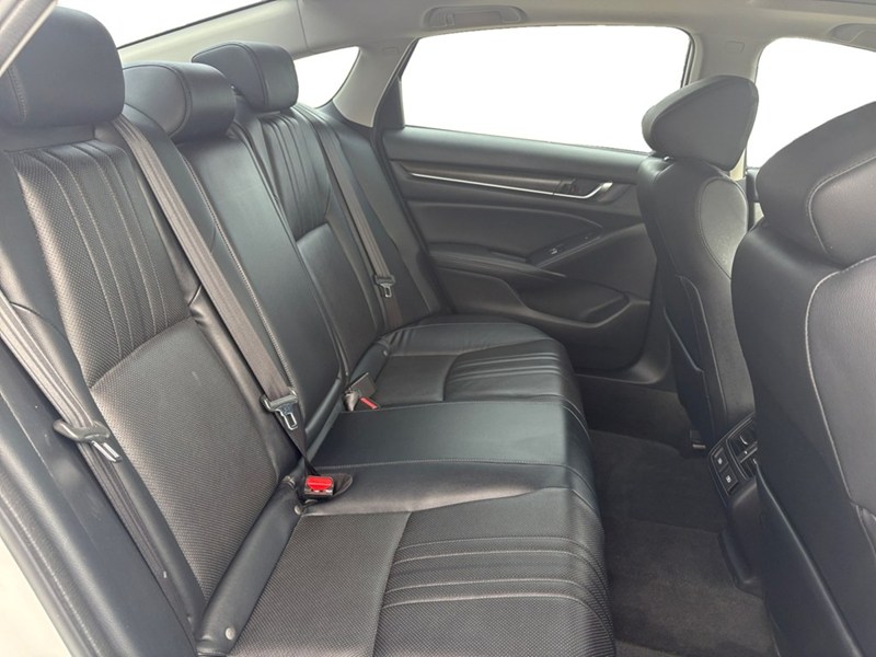 2018 Honda Accord Sedan Touring CVT