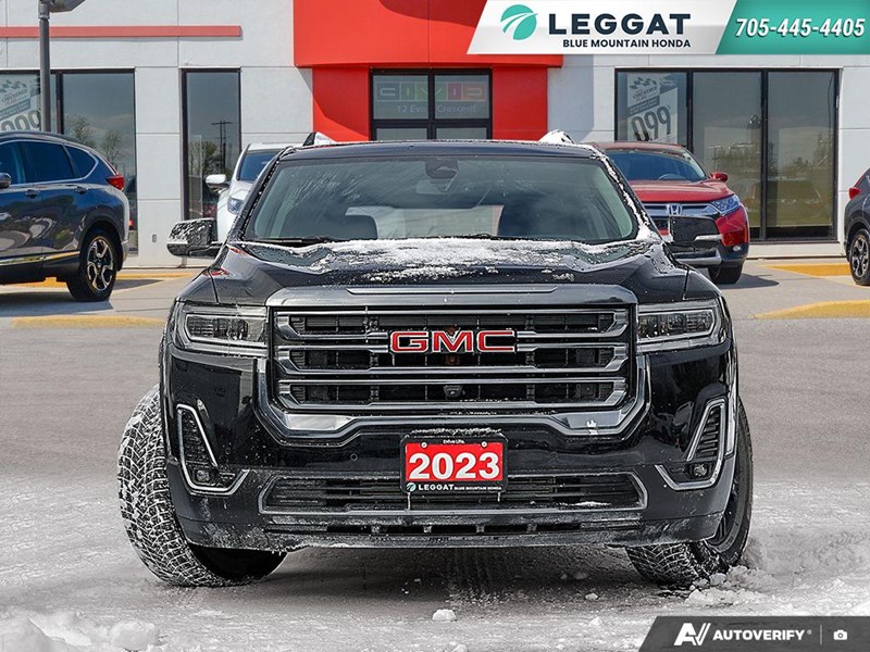 2023 GMC ACADIA AWD 4DR AT4