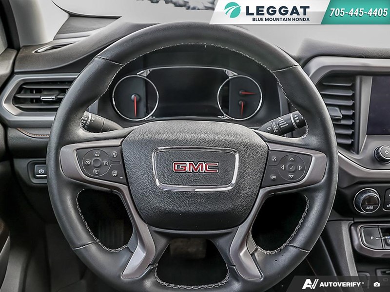 2023 GMC ACADIA AWD 4DR AT4